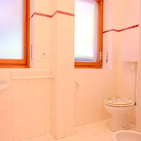 公寓 2-room With Terrace Steps From Sea & Casino, Sleeps 4 *